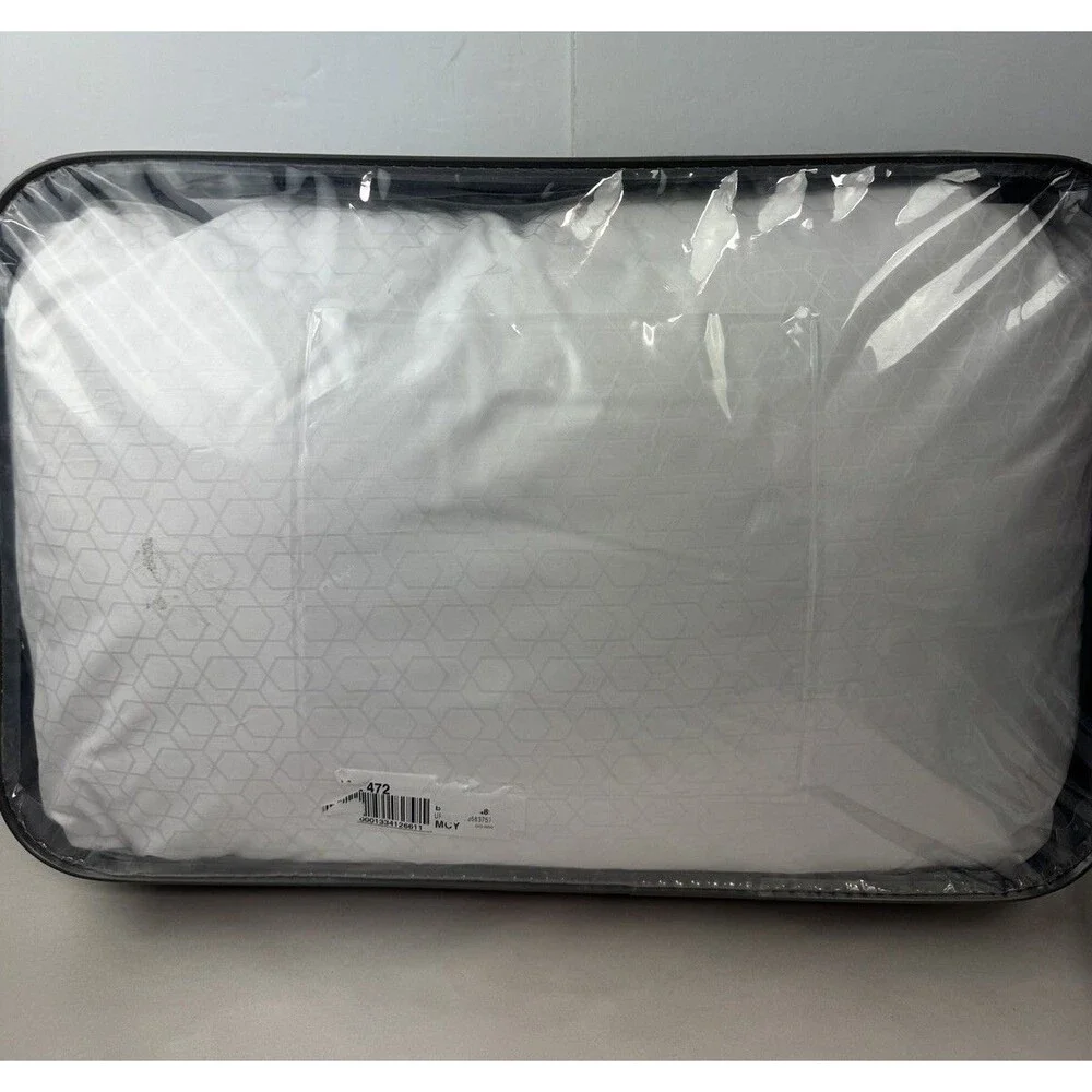 Hotel Collection Primaloft Luxury Down Alternative Firm Standard/ Queen Pillow